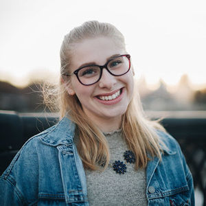 Meet your Posher, Ella